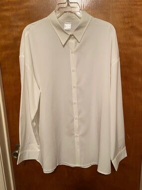 NWOT SHEIN White Button Down Shirt